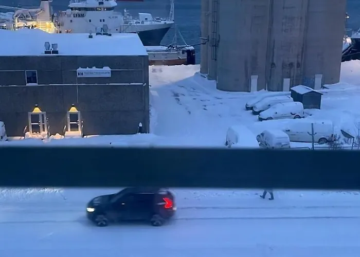 Cozy - - Near Bus Access * Tromsø