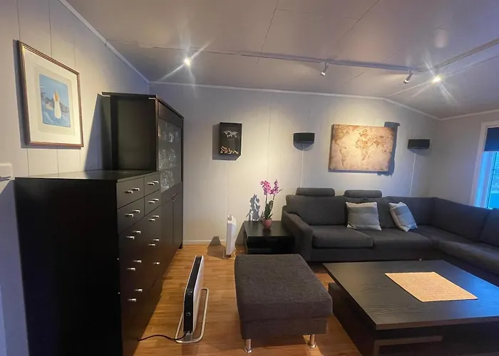 Cozy - - Near Bus Access Appartamento Tromsø